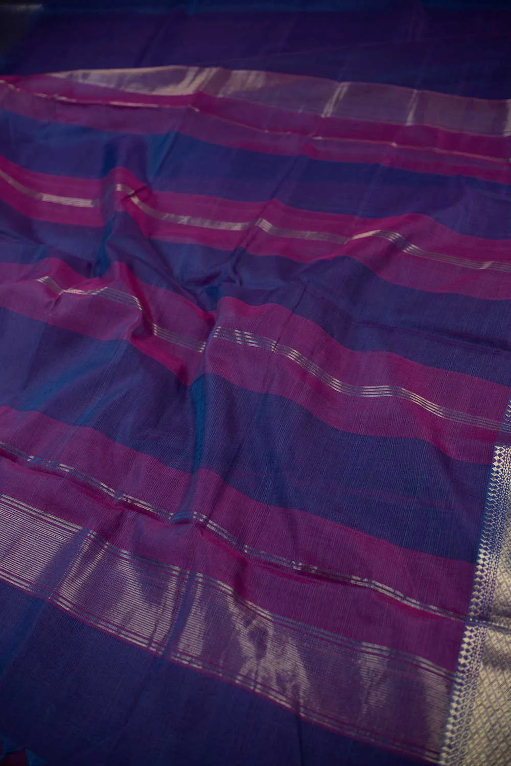 Twin Shaded Blue Maheshwari Silk Cotton saree