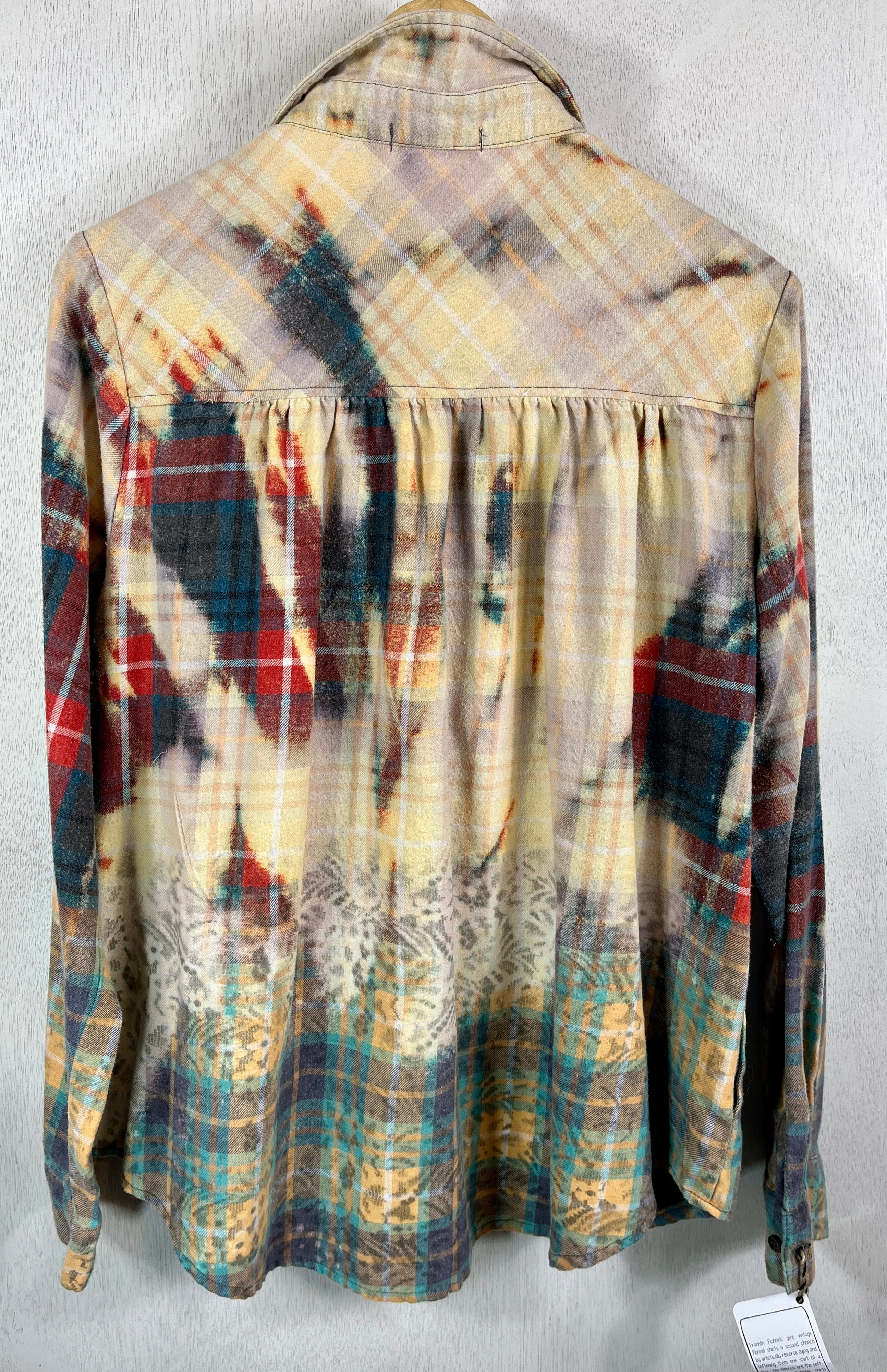 Vintage Red, Blue, Gold and Light Yellow Flannel Size Medium