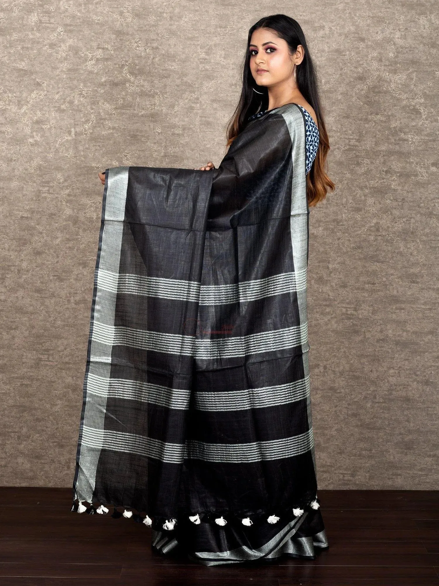 Wonderful Black Par Anchal Cotton Slab Saree